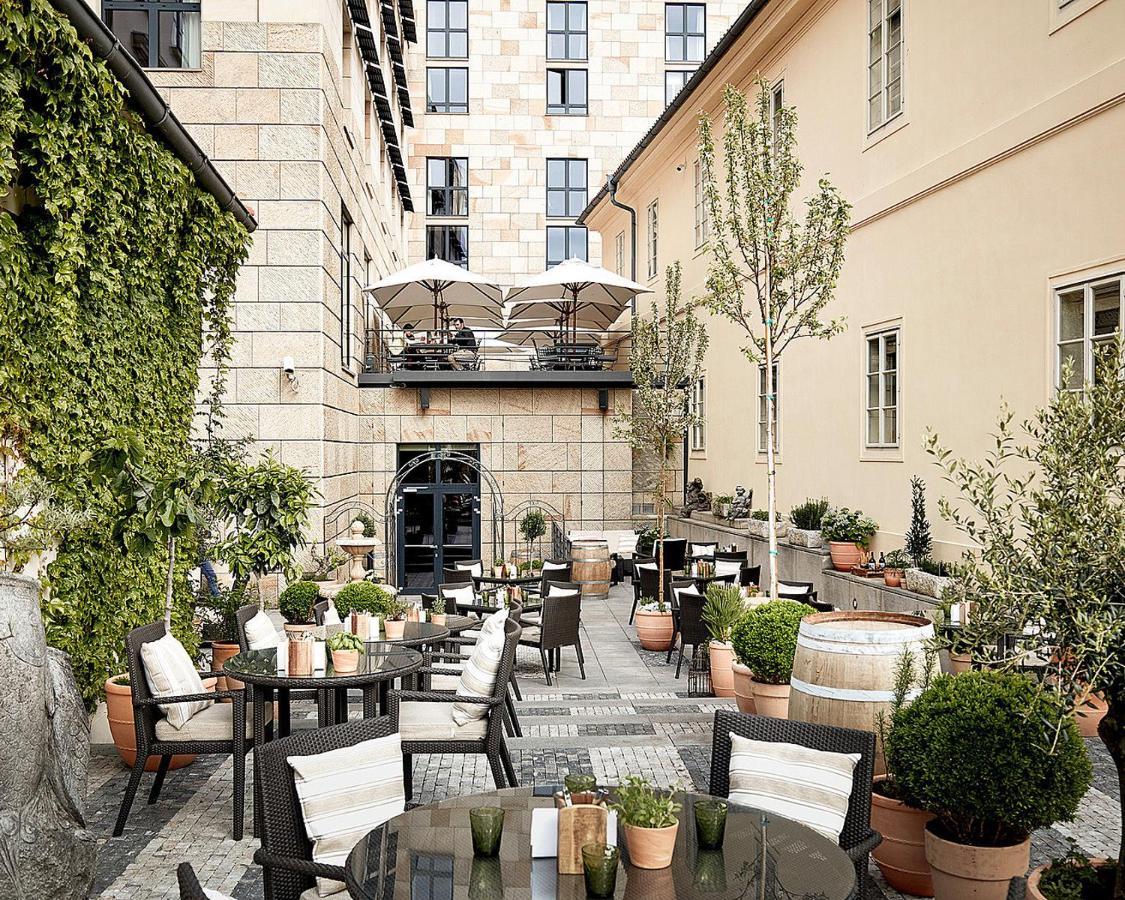 Four Seasons Hotel Praga Exterior foto